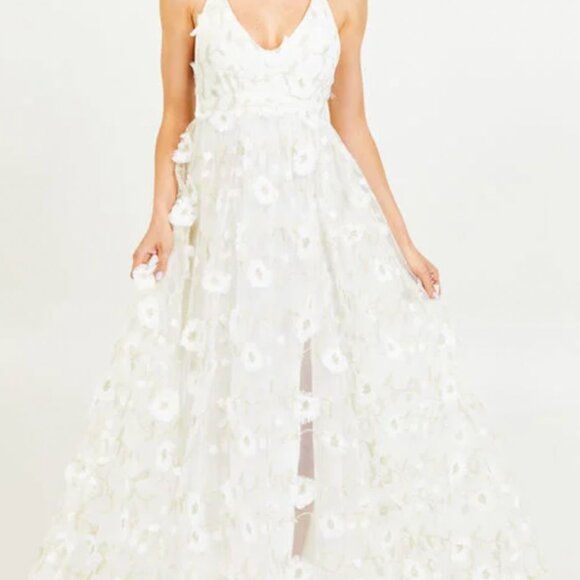 Altar'd State Women's White Formal-dresses - Picture 5 of 7